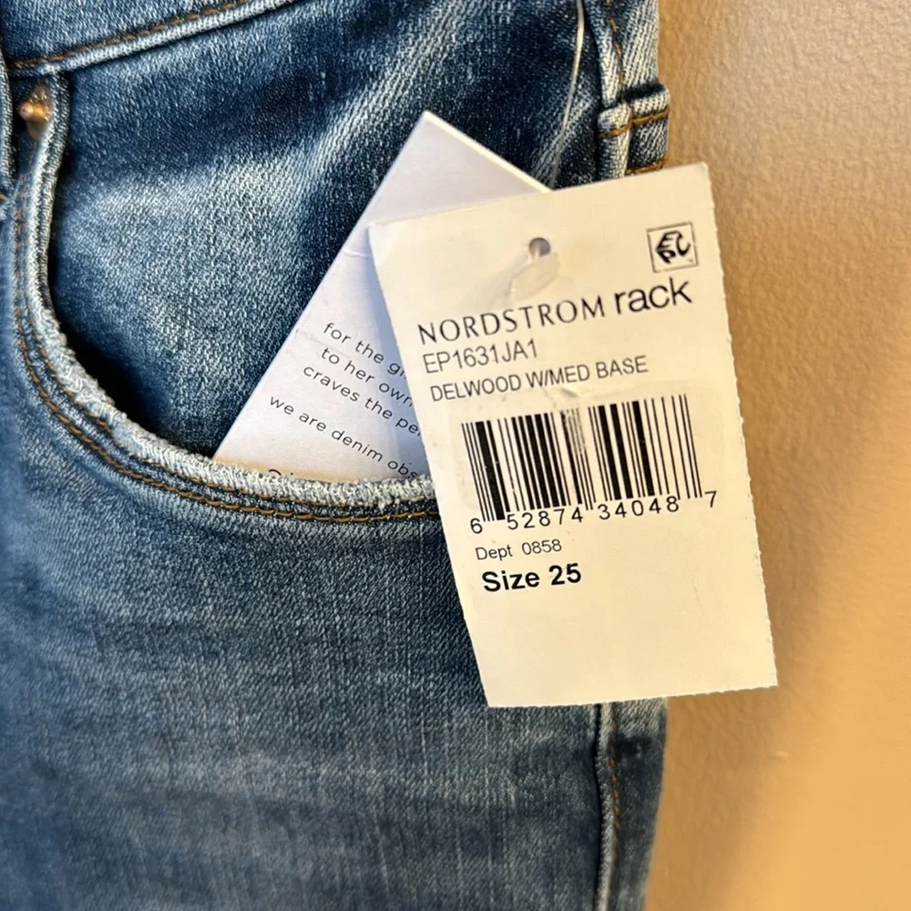 STS blue jeans - Picture 4 of 6